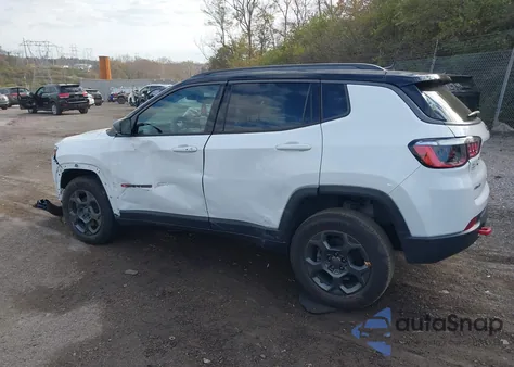 2022 Jeep Compass Trailhawk 4X4 from USA, damaged, VIN 3C4NJDDB0NT130294